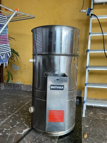 Descascador de batatas industrial com capacidade para 6 kg