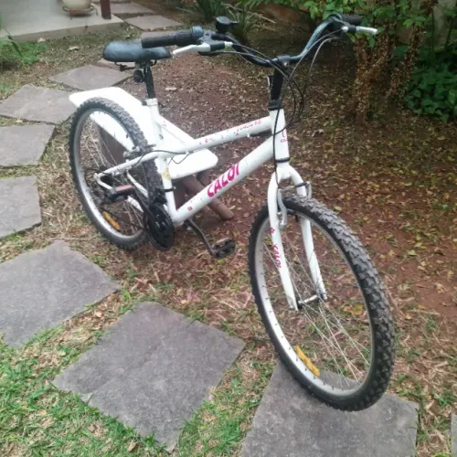 Bicicleta Caloi Ventura Aro 26 Branca 21v Feminina