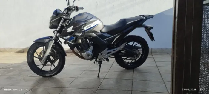 Honda CB Twister 250 - Excelente Estado