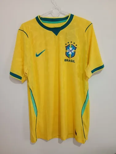 Camisa Brasil 2026 G modelo jogador