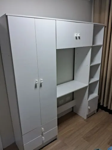 Guarda roupa infantil