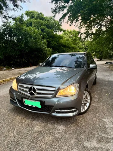 Mercedes-Benz C-180 CGI Classic 1.8 16V 156cv Aut. 2012