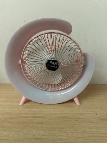 Mini ventilador de mesa com luz