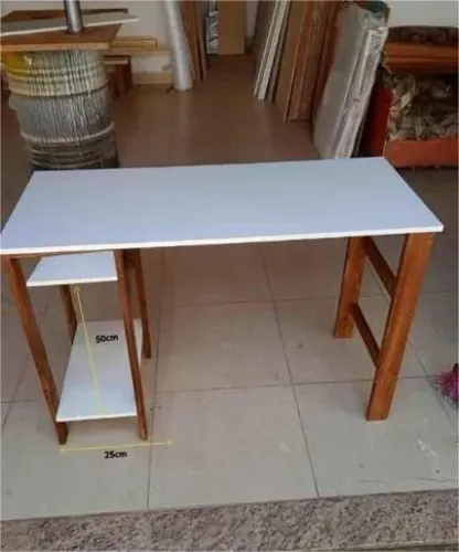 Mesa Escrivaninha em MDF com espaço para CPU Nova Fabricamos