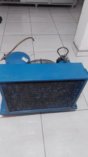 Vendo câmera fria com motores