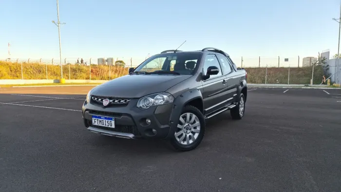 Fiat Strada Adventure1.8/ 1.8 Locker Flex CD 2014