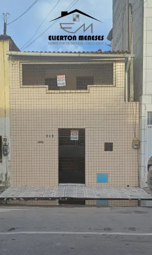 EXCELENTE CASA NO MONTE CASTELO