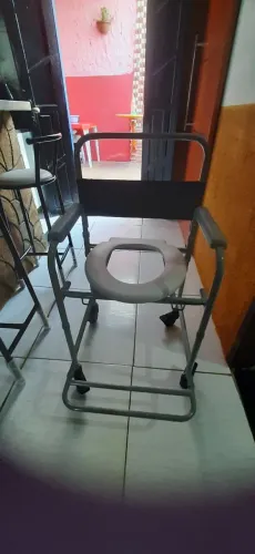 Cadeira de banho +Andador + Amoleta