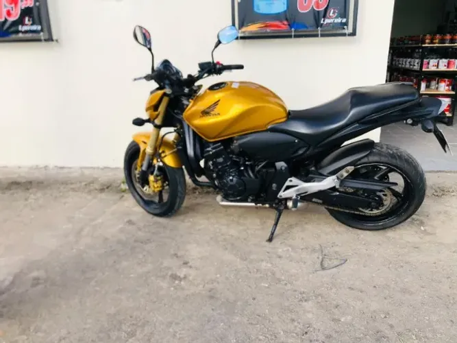 Lenda Honda CB HORNET 600F ANO 2009 NOVA ZERO ACEITO TROCA R$40,000,00 cartão em ate 21x