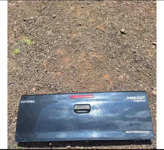 TAMPA TRASEIRA TOYOTA HILUX 2006 2007 2008 2009 2010 2011