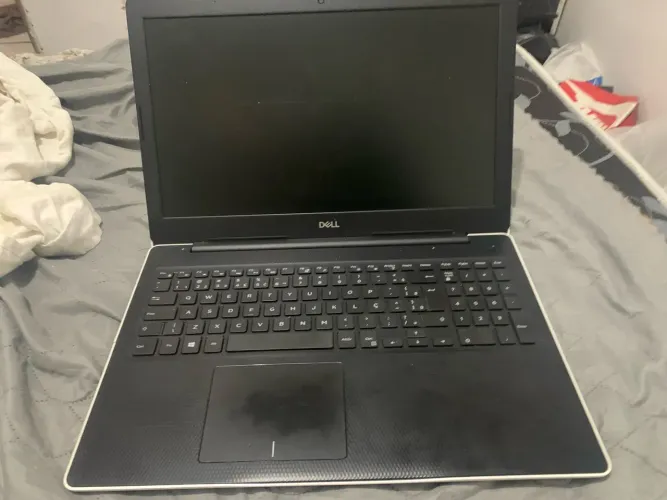 ? Notebook Dell Core i3 - 8GB RAM, SSD 128GB + HD 1TB | Seminovo