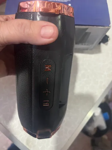 Caixa de Som Bluetooth Portátil ET-805