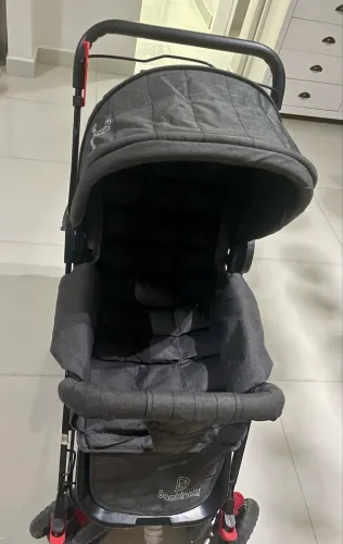 Carrinho de Bebê Passeio Tipo Berço Bambinelli Fox Cor Preto