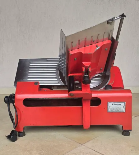 Cortador de Frios Filizola 101S - Fatiador de Frios Filizola 101S