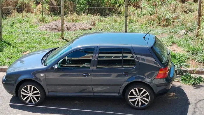 Volkswagen Golf 1.6 MI/ 1.6 MI Gener./black & Silver 2002