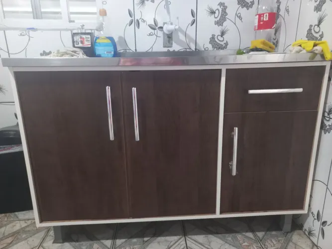 Vende se armario de pia