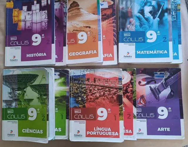 Livros Poliedro 9° ano