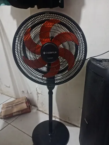 Vendo ventilador de coluna estado de novo