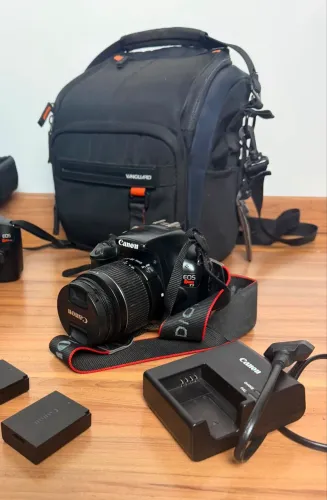 Câmera Cânon T6 + acessórios