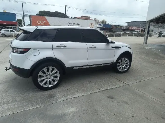 Land Rover Range Rover Evoque Prestigetech 2.2 5P Dies. 2015