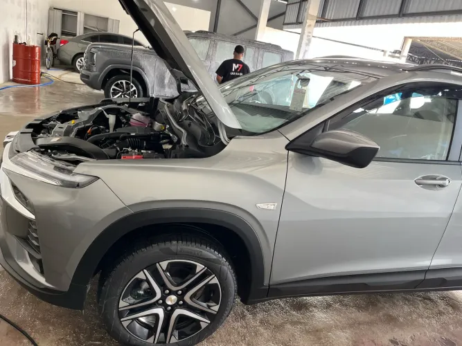 Instalador de insulfilm ou PPF