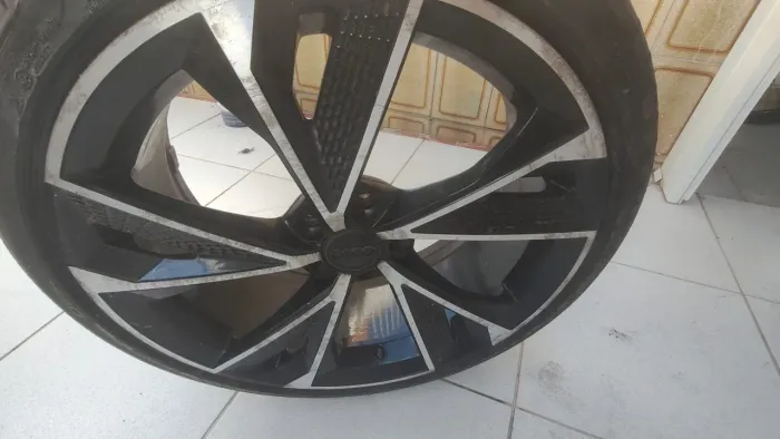Roda Aro 20 5x112 Audi RS7 c/ pneu