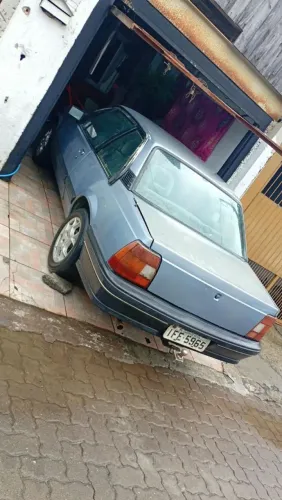 Chevrolet Monza Classic SE 2.0 /mpfi E EFI 2P E 4P 1992