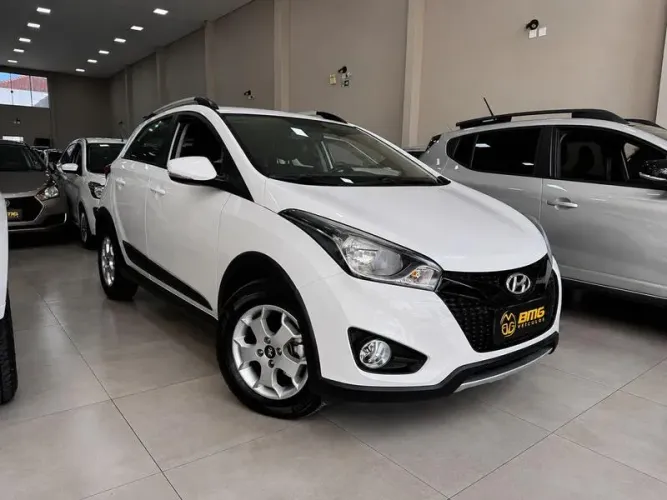 Hyundai HB20X Style 1.6 Flex 16V Aut. 2015
