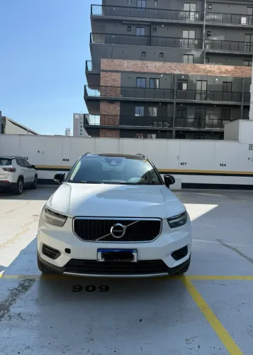 Volvo XC40 T-5 Momentum 2.0 252cv AWD 2019
