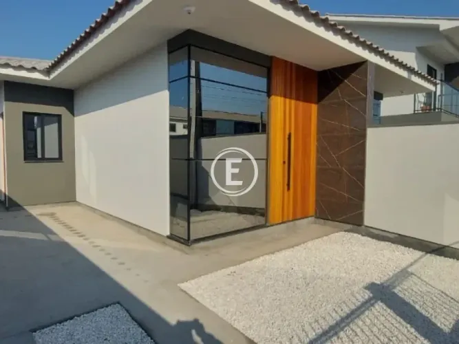Casa Geminada 03 dormitórios com suíte - Nova Palhoça