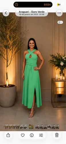 vestido longo verde alças cruzadas
