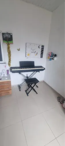 Vendo Piano elétrico Yamaha