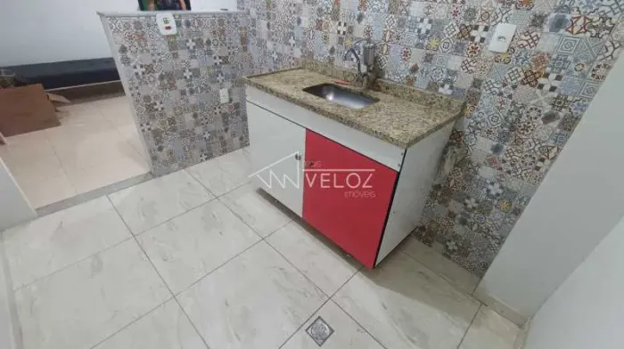 Apartamento - / Residencial / Santa Teresa