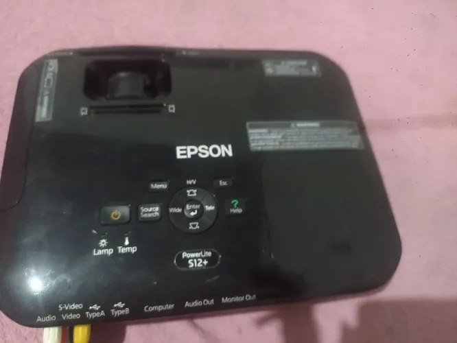 Projetor Epson lite S12+