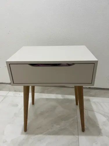 Mesa de cabeceira 