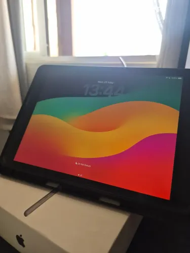 Ipad 8thgen 128gb