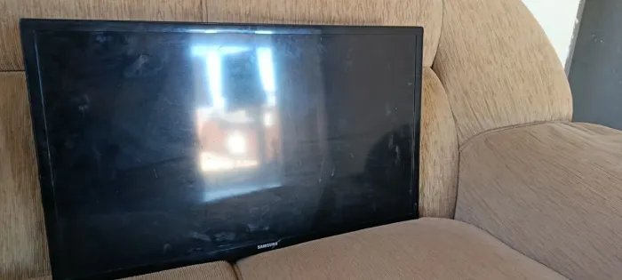 TV Samsung 32 polegadas ( sem imagem ) ( sai somente o som )