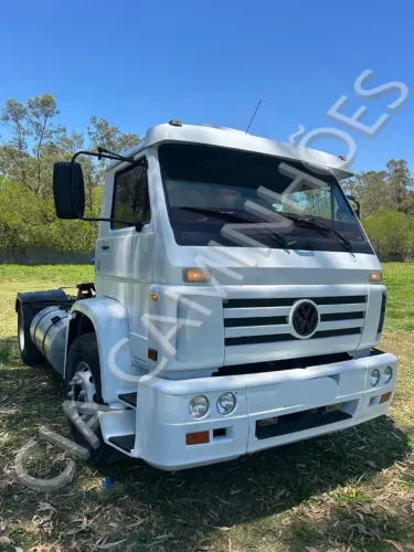VW 18-310 ANO 2004 4x2