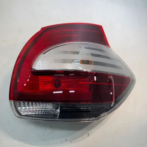 Lanterna Traseira Fiat Mobi 2016 2020 Direita Original  Direito/passageiro Vermelho