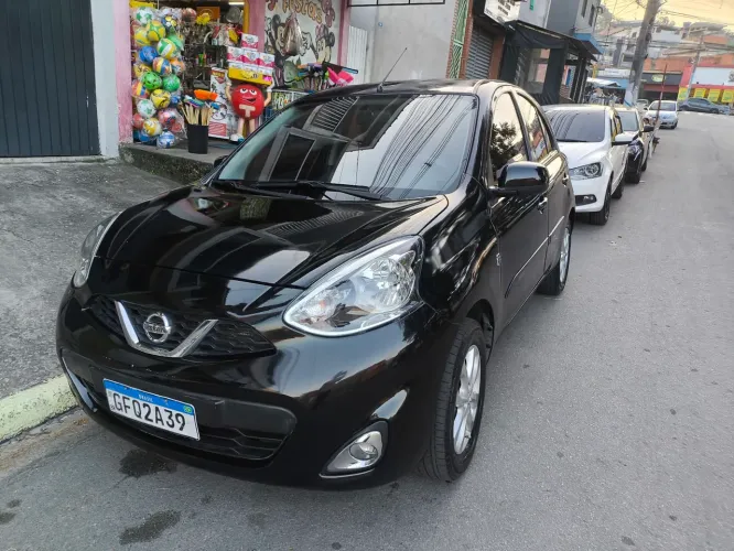Nissan March SV 1.0 12V Flex 5P 2017