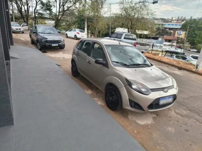 Ford Fiesta 1.0 8V Flex/class 1.0 8V Flex 5P 2011