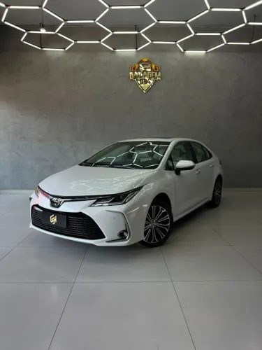 Toyota Corolla Altis 2.0 Flex 16V Aut. 2023