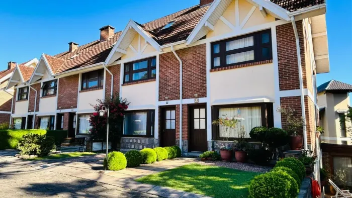 Excelente Casa em Condomínio em Canela