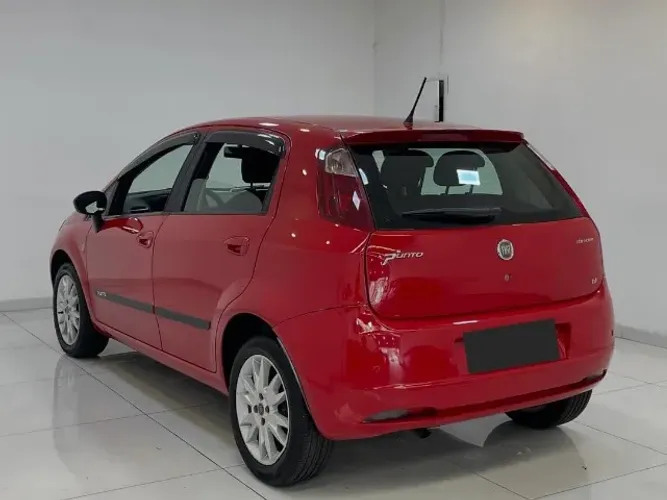 Fiat Punto Attractive 1.4 Fire Flex 8V 5P 2012