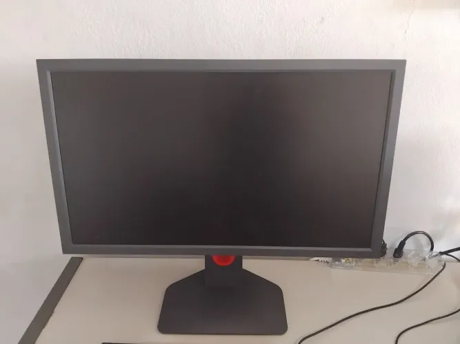 Monitor BenQ Zowie 144hz DyAc XL2411K em Perfeito estado