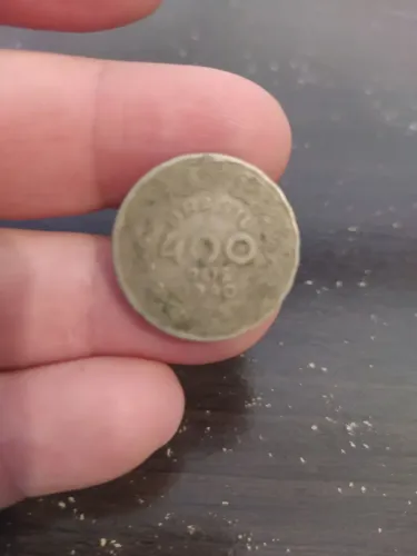 Lote de moedas antigas e cédulas antigas