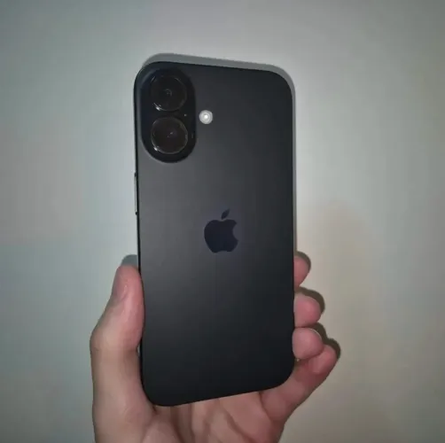 iPhone 16 Black - 128Gb