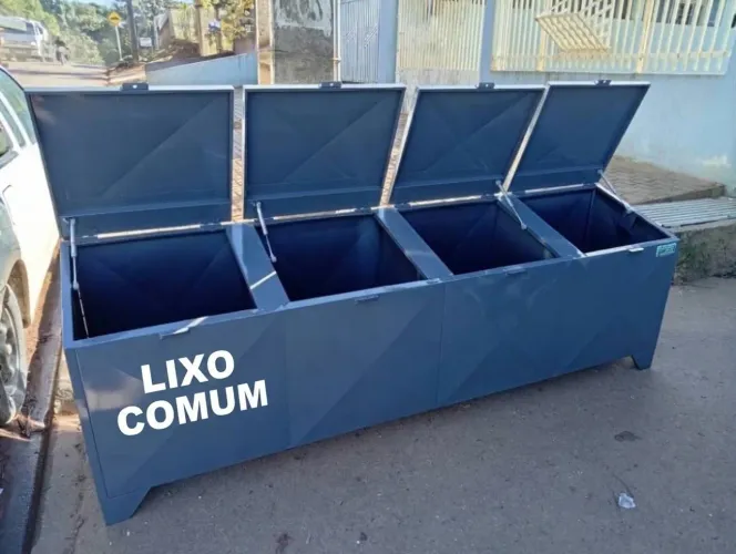 Lixeira grande capacidade 3700lts.  Excelente para condomínios shoppings e supermercados 