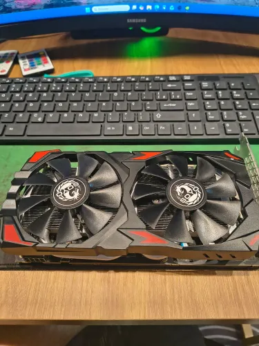Placa de vídeo RX 580