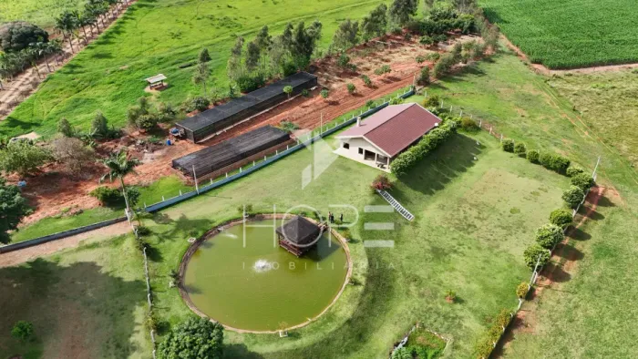 Sítio à venda com 6 alqueires - confinamento para gado - estrutura completa - Jaguapitã PR